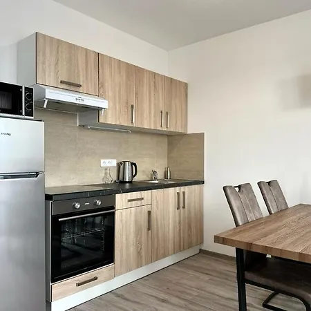 Sky 512 Apartment Plzen